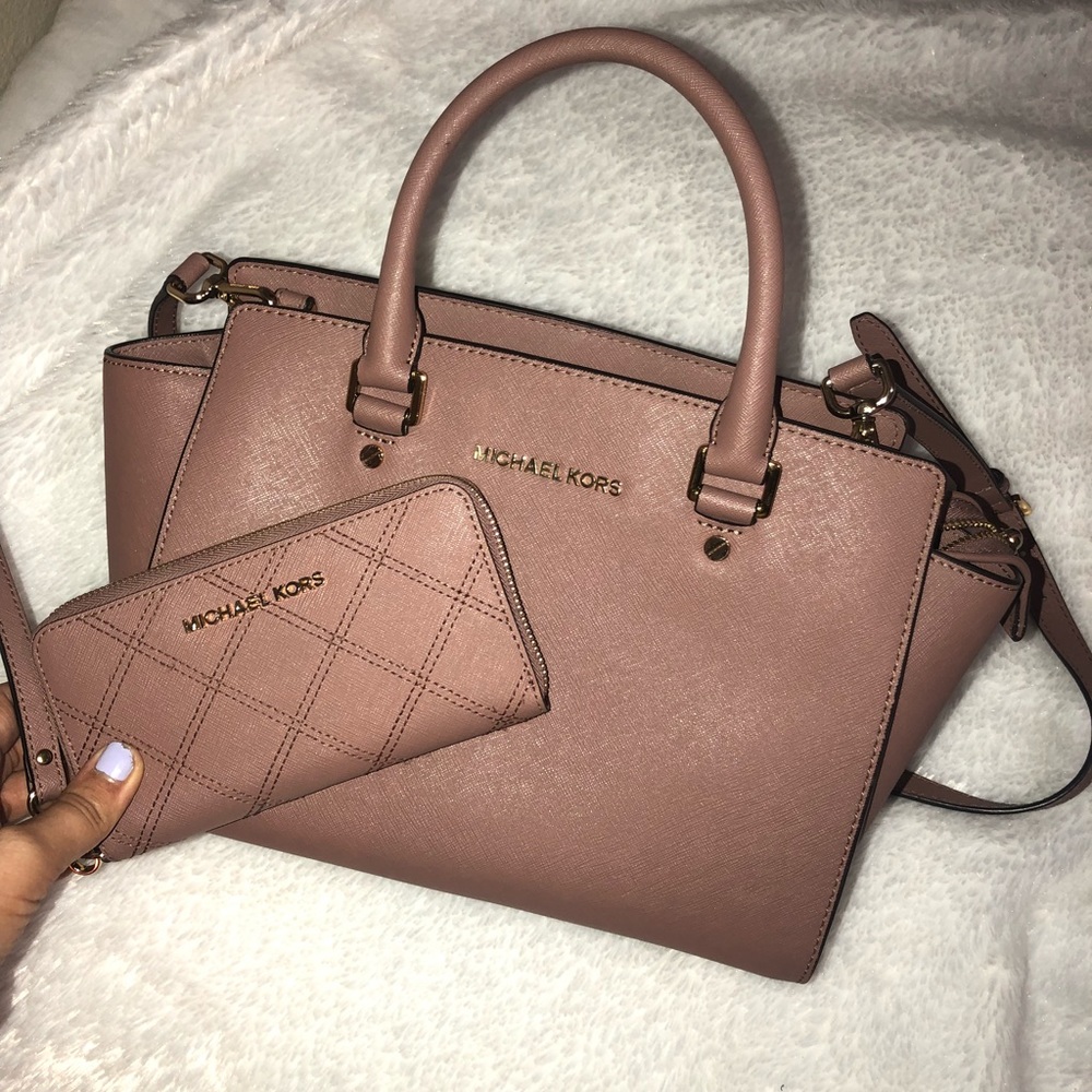 Dusty Rose Michael Kors Set